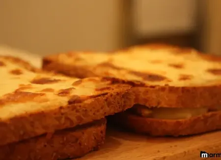 Croc-monsieur gourmand au comté