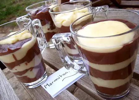 Crème mic-mac (vanille et chocolat dans un même récipient)