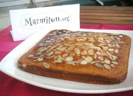 Gâteau au yaourt aux saveurs orientales