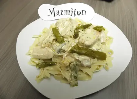 Pâtes aux asperges et poulet
