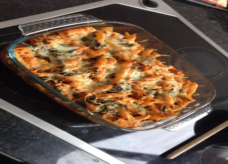 Gratin de pâtes florentin (épinards et tomates)