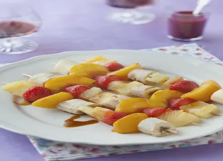 Brochettes de fruits au barbecue