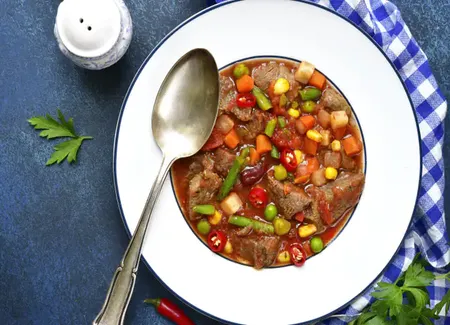 Sauté de veau à la tomate