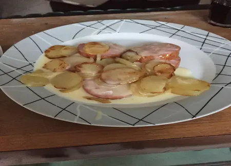Saucisse de morteau à la cancoillote