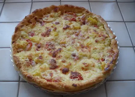 Tarte tomates / lardons / vin blanc