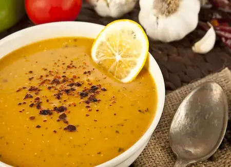 Soupe au citron à la grecque
