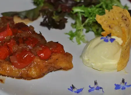Tatin de tomates cerises et échalotes