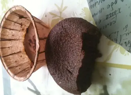 Moelleux fondant au chocolat noir, blanc et toblerone