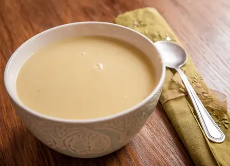 Soupe d'hiver avec un reste de chou blanc (très rapide)