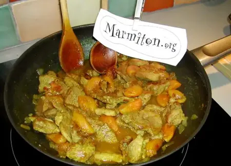 Filet mignon de porc aux abricots secs
