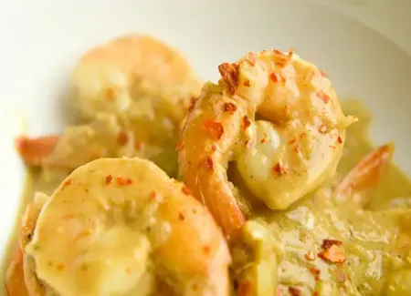 Crevettes au curry et coco