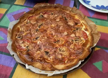 Quiche aux lardons et au pélardon