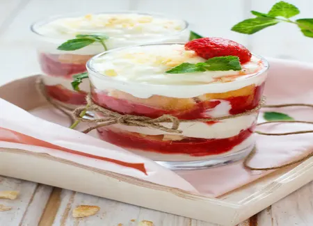 Tiramisu aux fraises et à la menthe