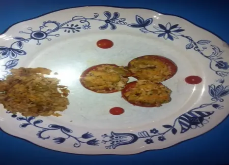 Tomates farcies au thon et aux olives