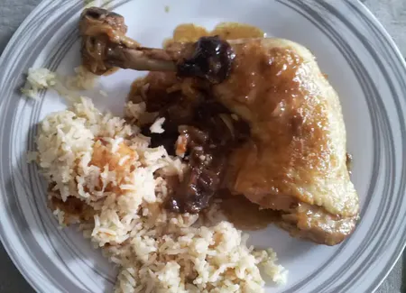 Cuisses de poulet aux pruneaux