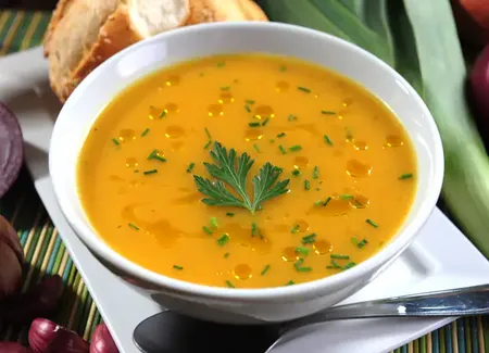 Soupe 3po : potiron poireaux pommes de terre