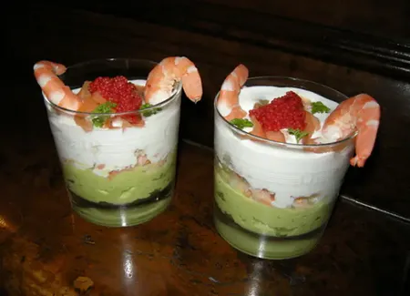 Délice de crabe et d'avocat en verrine