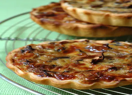 Tarte aux champignons et chèvre frais