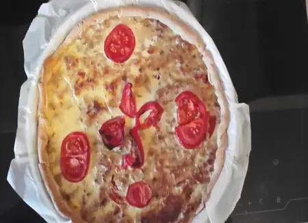 Quiche au thon et à la tomate