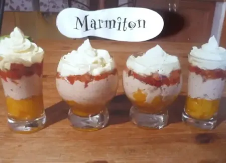 Verrine au mascarpone au thon pêches et tomates