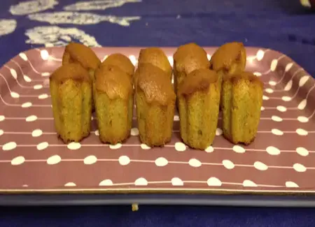 Mini cakes au thé matcha