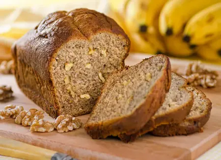 Pain aux bananes et aux noix