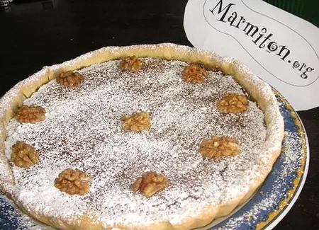 Délicieuse tarte aux noix et cannelle