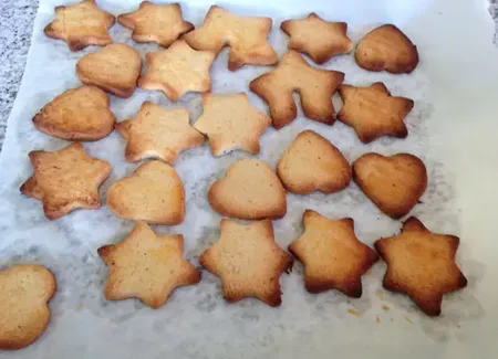 Brétalas ou bredele de noël (alsace)
