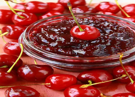 Confiture de cerises aigres (ou de griottes)