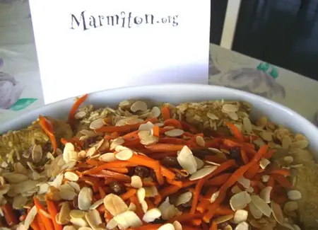 Kabuli palaw (riz afghan épicé au poulet)