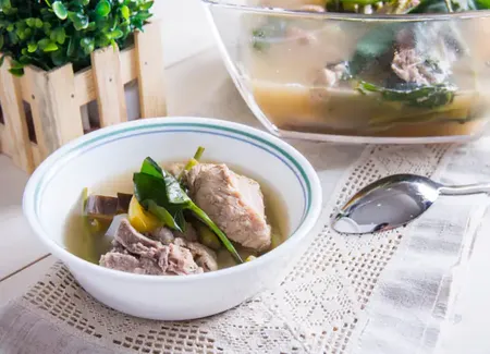 Mijoté de porc aux oignons
