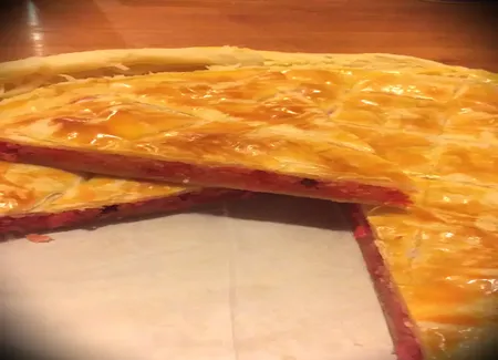 Galette aux pralines roses