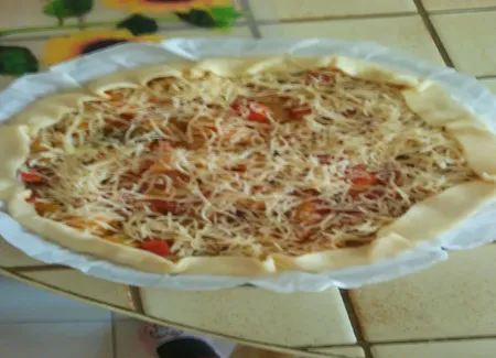Tarte courgettes tomates poivrons