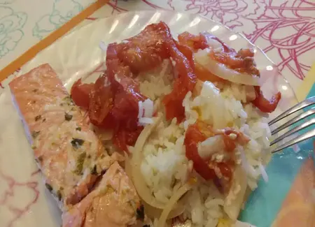 Saumon au four à la tomate