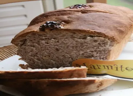 Pain aux noix maison
