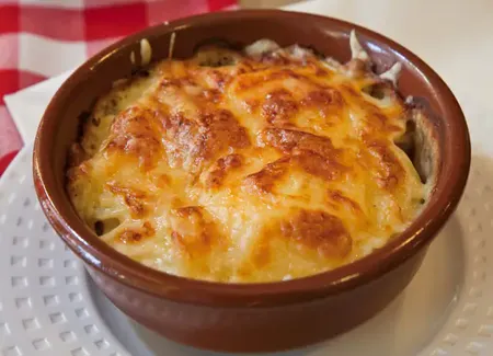 Gratin lardons, poireaux et pommes de terre