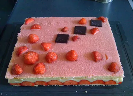 Fraisier à la crème pâtissière