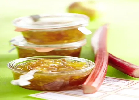 Confiture de rhubarbe aux oranges