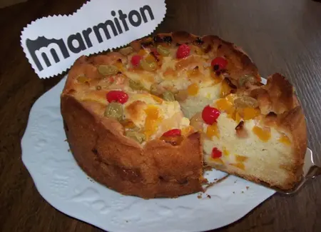 Gâteau facile aux fruits au sirop
