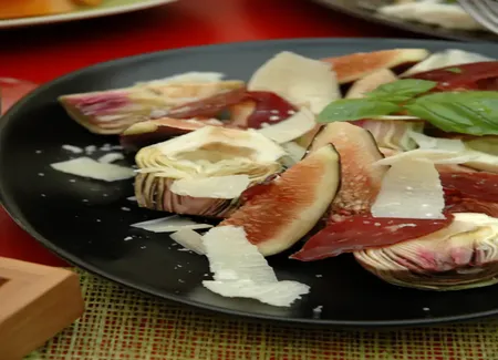 Filets de canard aux artichauts et aux figues