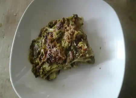 Lasagnes épinards à la béchamel, chèvre, lardons (17 ème rencontre marmiton)