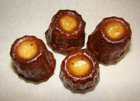 Mini-cannelés au chorizo