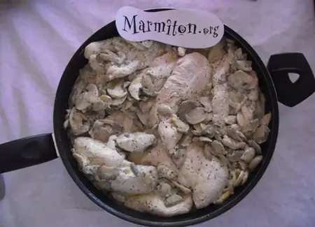 Emincé de poulet à la crème et persillade