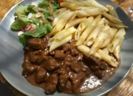 Ragout de sanglier à la kriek