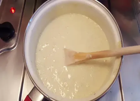 Sauce onctueuse aux 3 fromages