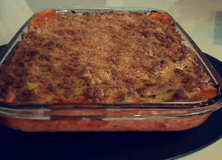 Crumble chèvre, tomates fraiches et tomates séchées