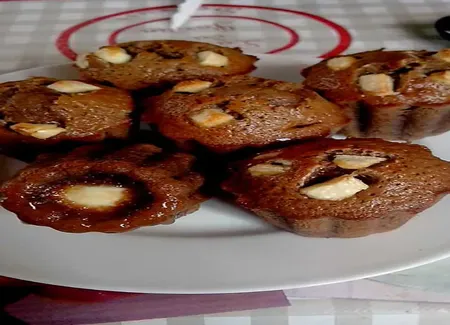 Fondants au chocolat au lait & coeur au chocolat blanc