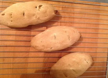 Pain aux figues