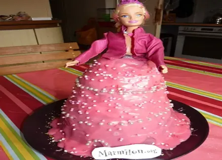 Gâteau d'anniversaire barbie