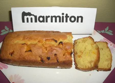 Cake façon flo aux abricots et raisins secs